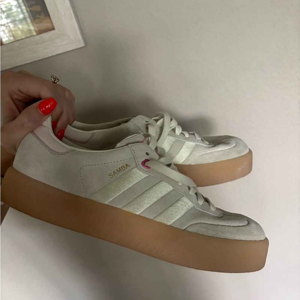 Adidas Cream Sneakers Retro Platform Style